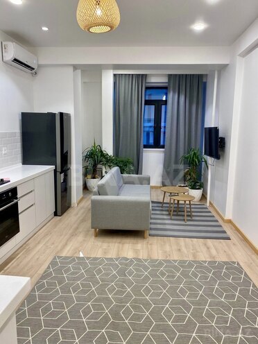Сдаётся 2-комн. новостройка 65 м², м. Ичеришехер, photo 4 from 11