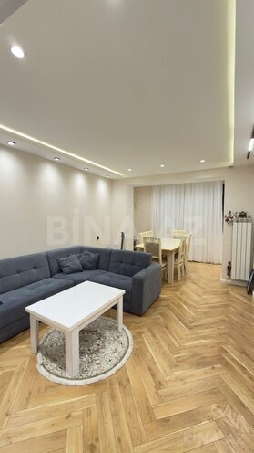 Продаётся 2-комн. вторичка 68 м², Сабаильский р., photo 1 from 18