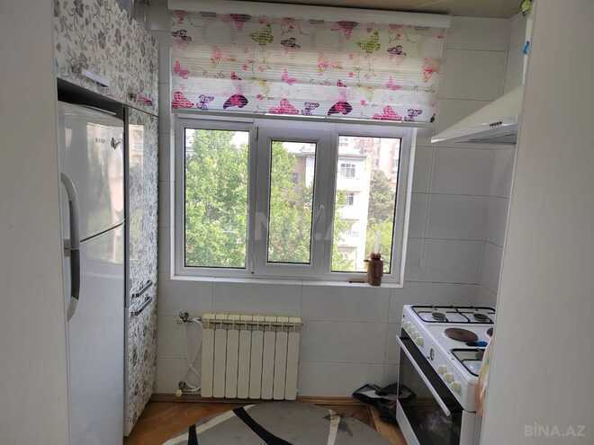 Satılır 4 otaqlı köhnə tikili 100 m², 8-ci kilometr q., photo 13 from 20