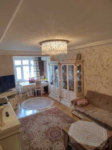 Satılır 4 otaqlı köhnə tikili 100 m², 8-ci kilometr q., photo 1 from 20