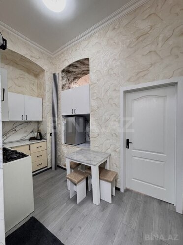 Satılır 1 otaqlı köhnə tikili 30 m², 28 May m., photo 11 from 15