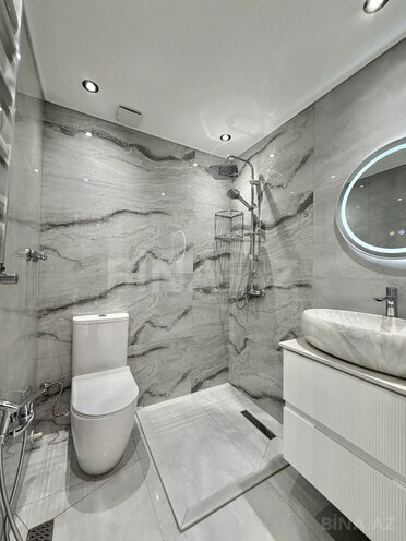 Продаётся 2-комн. вторичка 42 м², м. Гянджлик, photo 8 from 12