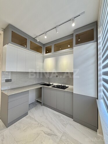 Продаётся 2-комн. вторичка 42 м², м. Гянджлик, photo 3 from 12