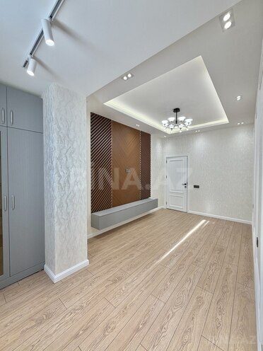 Продаётся 2-комн. вторичка 42 м², м. Гянджлик, photo 6 from 12