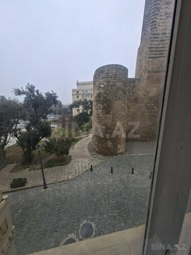 Satılır 4 otaqlı köhnə tikili 105 m², İçəri Şəhər m., photo 16 from 21