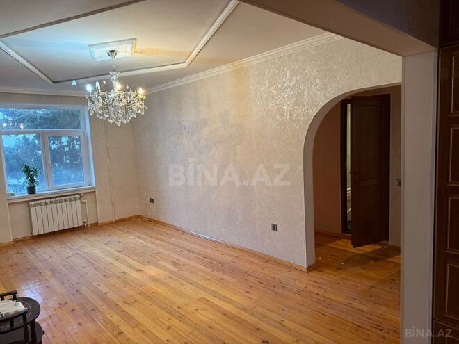 Продаётся 4-комн. вторичка 100 м², м. Ази Асланов, photo 3 from 13