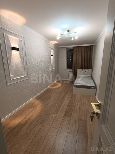 Сдаётся 3-комн. вторичка 89 м², м. Иншаатчылар, photo 9 from 21