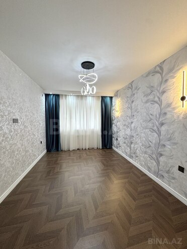 Продаётся 3-комн. вторичка 70 м², м. Ази Асланов, photo 8 from 14