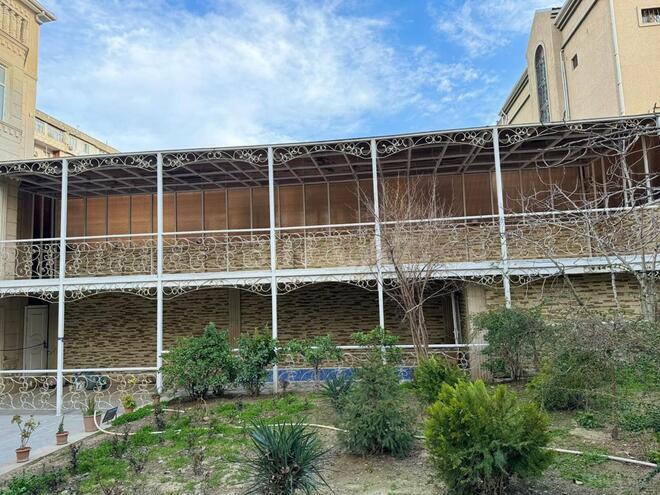 Satılır 20 otaqlı həyət evi/bağ evi 800 m², Nəsimi m., photo 4 from 19