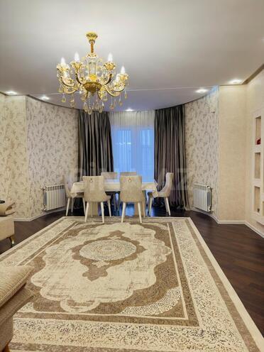 Сдаётся 3-комн. новостройка 105 м², Насиминский  р., photo 1 from 18