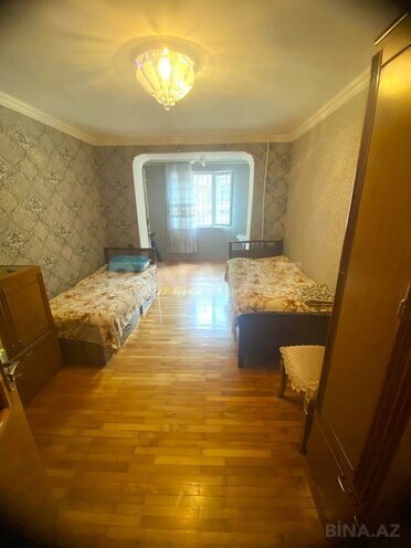 Satılır 3 otaqlı köhnə tikili 90 m², Qara Qarayev m., photo 7 from 17