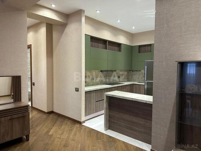 İcarəyə verilir 4 otaqlı yeni tikili 200 m², 28 May m., photo 19 from 30