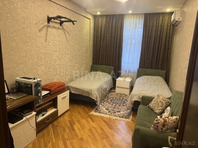 Продаётся 3-комн. новостройка 144 м², м. Низами, photo 7 from 12