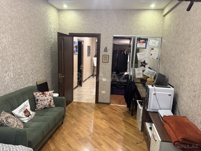 Продаётся 3-комн. новостройка 144 м², м. Низами, photo 8 from 12