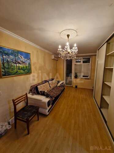 Продаётся 2-комн. вторичка 55 м², м. Нариман Нариманов, photo 1 from 9