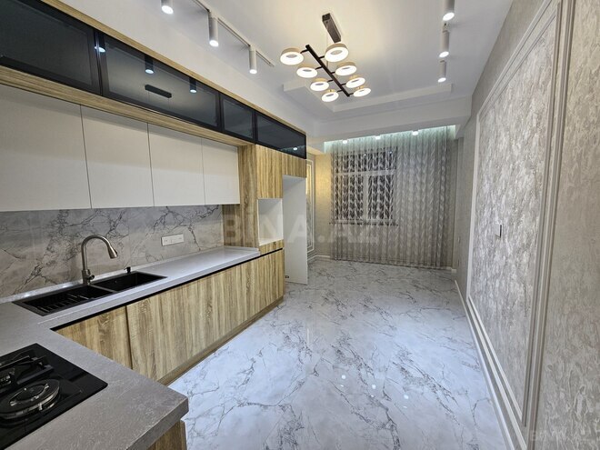 Продаётся 3-комн. новостройка 120 м², м. Кара Караев, photo 11 from 13