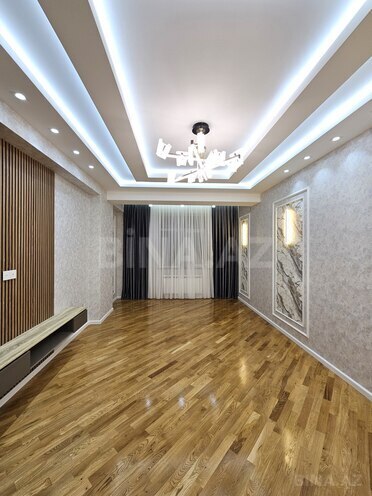 Продаётся 3-комн. новостройка 120 м², м. Кара Караев, photo 1 from 13