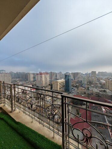 Satılır 5 otaqlı yeni tikili 210 m², Nizami m., photo 10 from 32