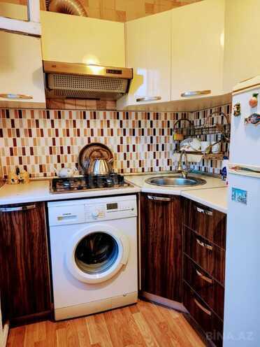 Satılır 2 otaqlı köhnə tikili 48 m², Qara Qarayev m., photo 5 from 13