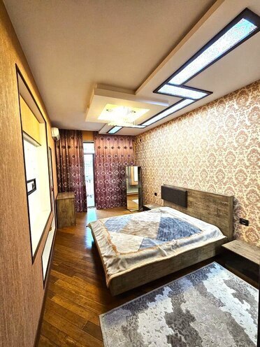 Продаётся 4-комн. новостройка 200 м², м. Элмляр Академиясы, photo 4 from 18