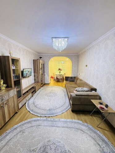 Satılır 3 otaqlı köhnə tikili 80 m², Qara Qarayev m., photo 6 from 12