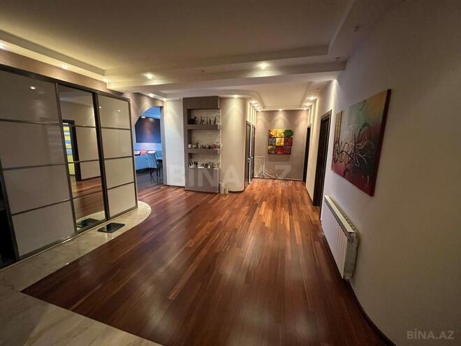 Продаётся 4-комн. новостройка 183 м², м. Низами, photo 5 from 16