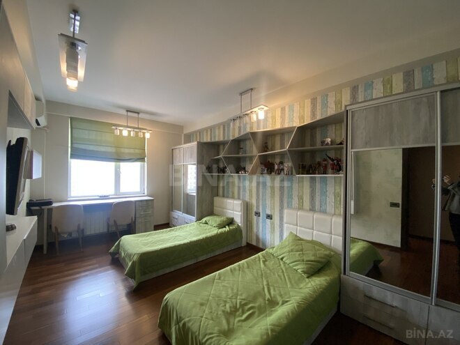 Satılır 4 otaqlı yeni tikili 183 m², Nizami m., photo 25 from 32