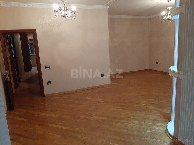 Satılır 4 otaqlı köhnə tikili 100 m², Azadlıq Prospekti m., photo 4 from 21