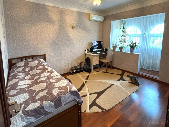 Продаётся 3-комн. вторичка 85 м², м. Кара Караев, photo 8 from 18