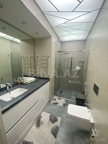 Сдаётся 3-комн. новостройка 110 м², м. Низами, photo 4 from 9