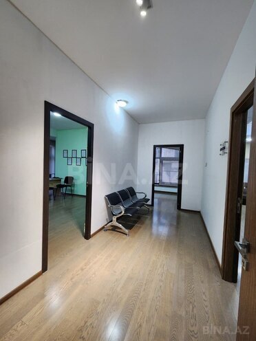 Сдаётся 7-комн. офис 380 м², м. Низами, photo 15 from 19