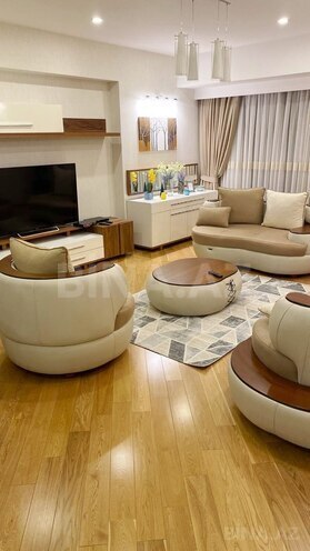 Сдаётся 4-комн. новостройка 182 м², м. 28 мая, photo 4 from 23