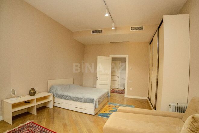 Сдаётся 3-комн. новостройка 145 м², м. Ичеришехер, photo 13 from 20