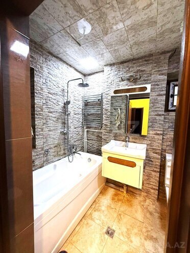 Satılır 3 otaqlı köhnə tikili 88 m², Nəsimi r., photo 6 from 13