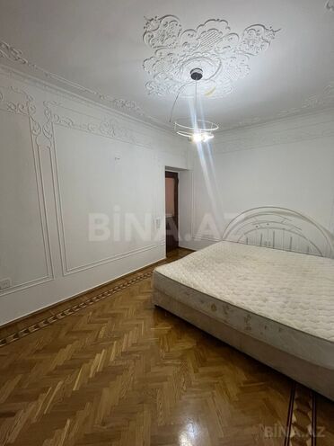 Satılır 4 otaqlı köhnə tikili 110 m², Nəsimi r., photo 6 from 19