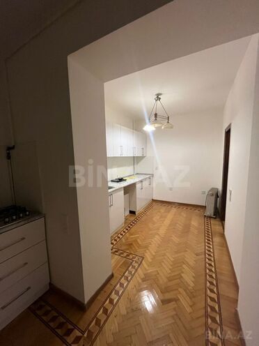 Satılır 4 otaqlı köhnə tikili 110 m², Nəsimi r., photo 12 from 19