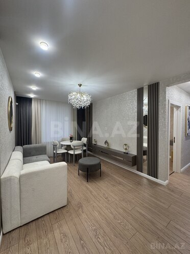 Satılır 2 otaqlı köhnə tikili 55 m², Elmlər Akademiyası m., photo 1 from 9