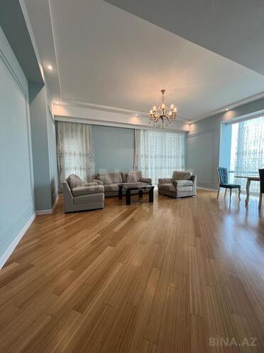 Сдаётся 3-комн. новостройка 156 м², м. Элмляр Академиясы, photo 3 from 16
