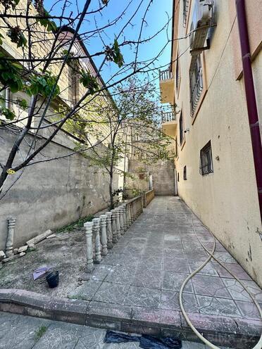 Satılır 7 otaqlı həyət evi/bağ evi 600 m², Qara Qarayev m., photo 24 from 26