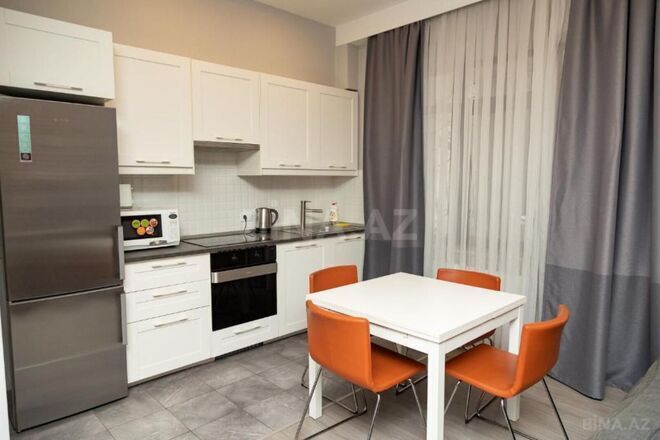 İcarəyə verilir 2 otaqlı köhnə tikili 84 m², Sahil m., photo 3 from 14