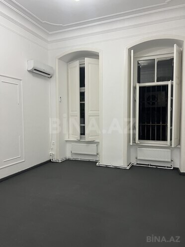 Сдаётся 4-комн. вторичка 130 м², м. Сахил, photo 8 from 32