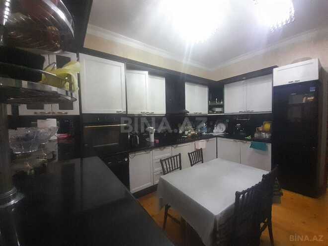 Satılır 8 otaqlı həyət evi/bağ evi 550 m², Novxanı q., photo 21 from 32
