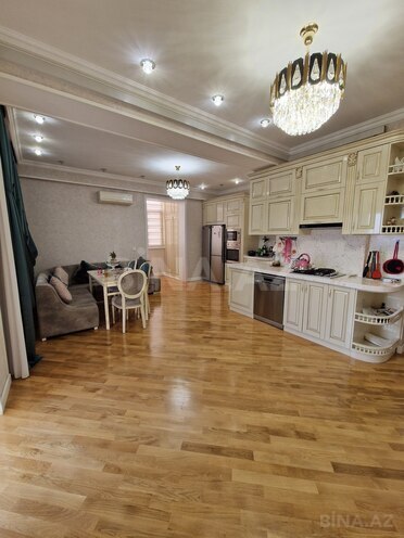 Продаётся 5-комн. новостройка 250 м², photo 17 from 32