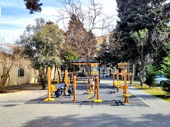 Satılır 2 otaqlı köhnə tikili 50 m², Qara Qarayev m., photo 14 from 18