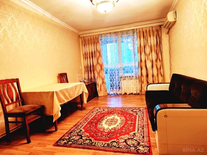 Satılır 2 otaqlı köhnə tikili 50 m², Qara Qarayev m., photo 1 from 18