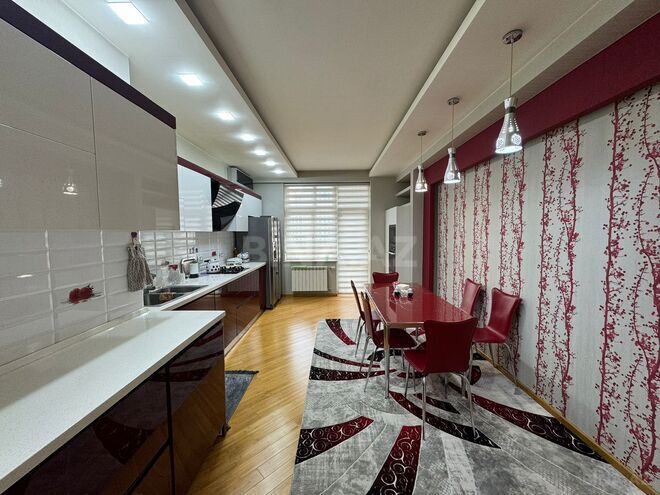 Продаётся 4-комн. новостройка 210 м², м. 8 ноября, photo 8 from 32