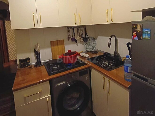 Satılır 2 otaqlı köhnə tikili 51 m², Xalqlar Dostluğu m., photo 10 from 13