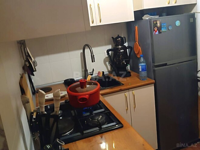 Satılır 2 otaqlı köhnə tikili 51 m², Xalqlar Dostluğu m., photo 9 from 13