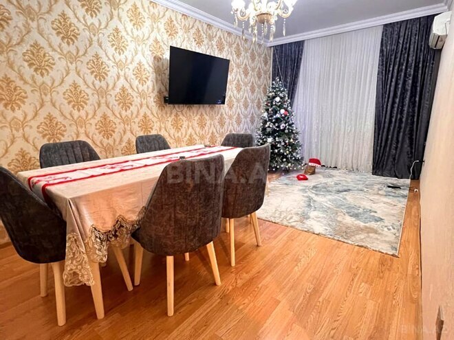 Satılır 3 otaqlı köhnə tikili 90 m², Əhmədli m., photo 1 from 18