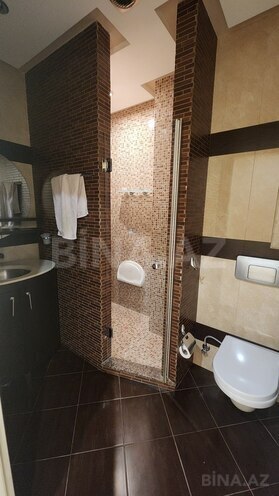 Продаётся 4-комн. новостройка 186 м², м. Низами, photo 23 from 31